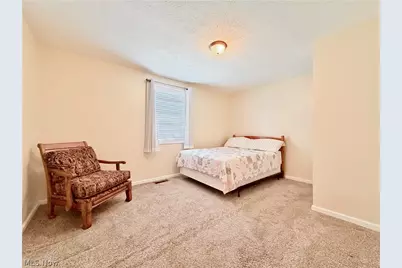 613 McKenna Drive, Williamstown, WV 26187 - Photo 17