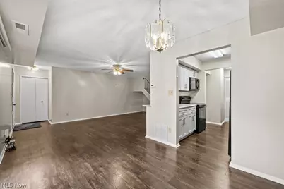 4919 Friar Road #B, Stow, OH 44224 - Photo 7