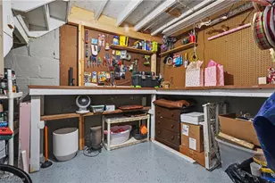 27 Borton Ave, Akron, OH 44302 - Photo 49