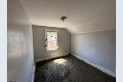 19205 Arrowhead Avenue, Loveland, OH 44119 - Photo 15