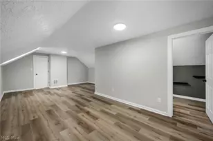 1939 W 54th St, Loveland, OH 44102 - Photo 15