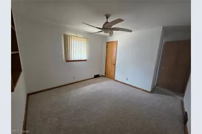 510 W Maplewood Avenue, Struthers, OH 44471 - Photo 5