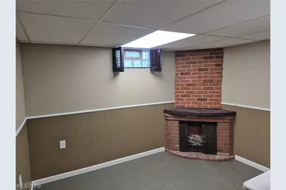 14211 Tabor Avenue, Maple Heights, OH 44137 - Photo 21