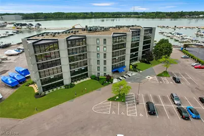 711 W Lakeshore Drive #203, Port Clinton, OH 43452 - Photo 33