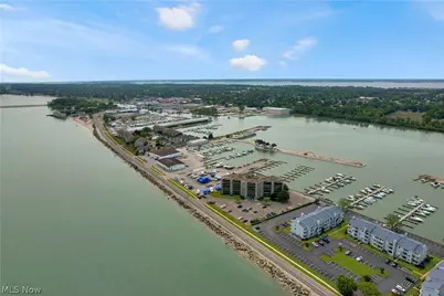 711 W Lakeshore Drive #203, Port Clinton, OH 43452 - Photo 37