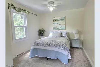 398 N Chillicothe Road, Aurora, OH 44202 - Photo 27