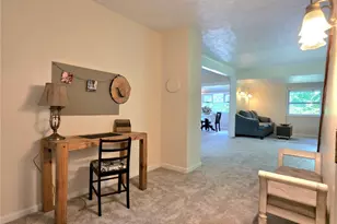398 N Chillicothe Rd, Aurora, OH 44202 - Photo 13