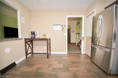 816 Bennett Drive, Elyria, OH 44035 - Photo 13