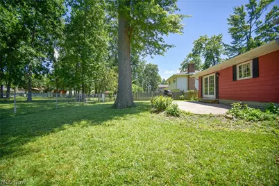 816 Bennett Drive, Elyria, OH 44035 - Photo 41