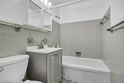 11850 Edgewater Drive #619, Oakwood, OH 44107 - Photo 17