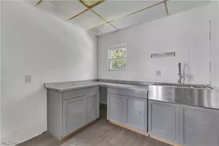 983 E 141st St, Loveland, OH 44110 - Photo 15