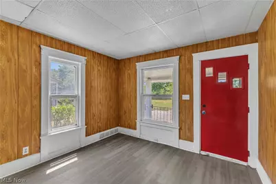 983 E 141st Street, Loveland, OH 44110 - Photo 5