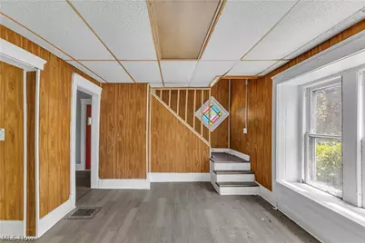 983 E 141st Street, Loveland, OH 44110 - Photo 7