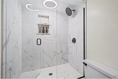 593 Tollis Pkwy #4-32, Grandview Heights, OH 44147 - Photo 25