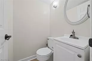 593 Tollis Pkwy, Grandview Heights, OH 44147 - Photo 15
