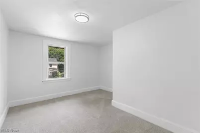 690 Storer Avenue, Akron, OH 44320 - Photo 21