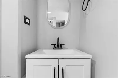 690 Storer Avenue, Akron, OH 44320 - Photo 25