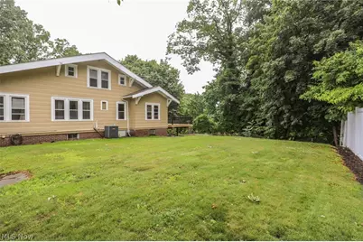 1104 N Howard Street, Akron, OH 44310 - Photo 41