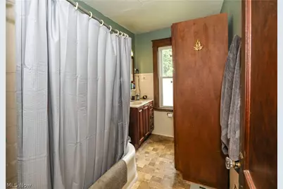 1104 N Howard Street, Akron, OH 44310 - Photo 23