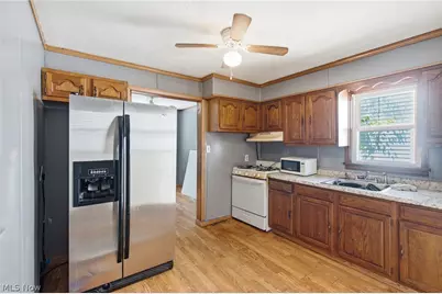 13120 Crennell Avenue, Loveland, OH 44105 - Photo 9