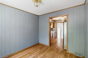 13120 Crennell Ave, Loveland, OH 44105 - Photo 11