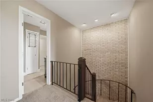824 S Chillicothe Rd, Aurora, OH 44202 - Photo 21