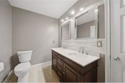 824 S Chillicothe Road #2, Aurora, OH 44202 - Photo 27