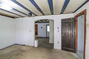 10195 Goosecreek Rd, Roseville, OH 43777 - Photo 9