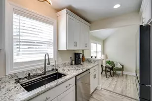 301 Avis Ave NW, Massillon, OH 44646 - Photo 7