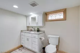 301 Avis Ave NW, Massillon, OH 44646 - Photo 21