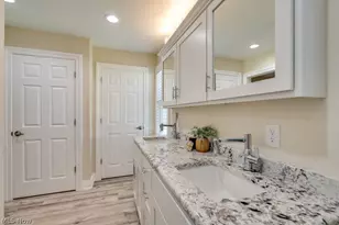 301 Avis Ave NW, Massillon, OH 44646 - Photo 13