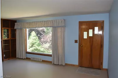 5040 2nd Street NW, Canton, OH 44708 - Photo 3