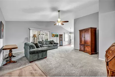 37057 N Doovy Street, Avon, OH 44011 - Photo 9