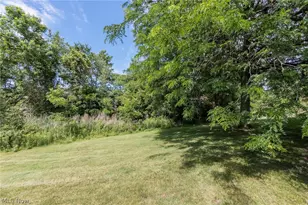 1135 Canyon View Rd, Northfield, OH 44067 - Photo 41
