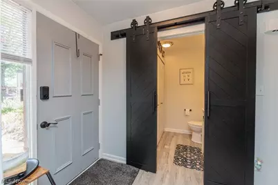 1135 Canyon View Road #101, Northfield, OH 44067 - Photo 5