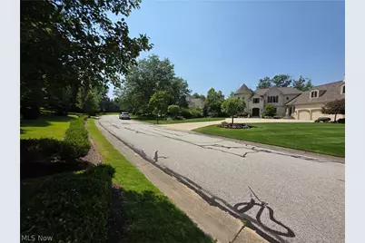 545 Bristol Drive, Aurora, OH 44202 - Photo 9