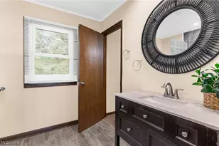 511 Stoneybrook Ln, Canfield, OH 44406 - Photo 15