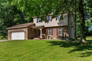 511 Stoneybrook Ln, Canfield, OH 44406 - Photo 3