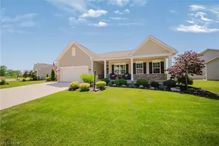 34633 N Legends Way, Grafton, OH 44044 - Photo 3