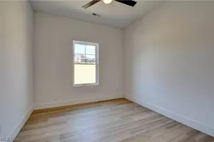 821 SW Miller Ave, Sugarcreek, OH 44681 - Photo 21