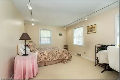 2677 Rocklyn Road, Huber Heights, OH 44122 - Photo 21