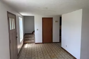 2610 E South Range, New Springfield, OH 44443 - Photo 5