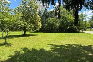 2610 E South Range, New Springfield, OH 44443 - Photo 29