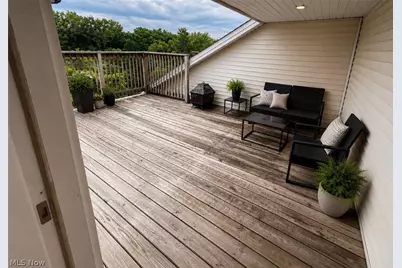 17619 Wildwood Lane, Loveland, OH 44119 - Photo 31