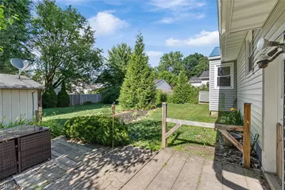209 Grove Avenue, Cuyahoga Falls, OH 44221 - Photo 19
