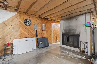 209 Grove Avenue, Cuyahoga Falls, OH 44221 - Photo 15