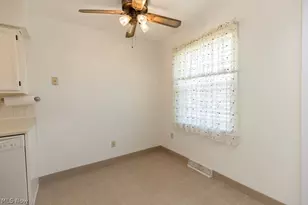 520 Ironwood Ct, Elyria, OH 44035 - Photo 13