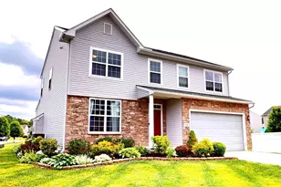940 Longitude Ln, Amherst, OH 44001 - Photo 3