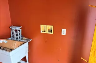 58 Church St, East Springfield, OH 43925 - Photo 5