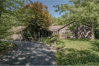 8 Louis Drive, Pepper Pike, OH 44124 - Photo 1